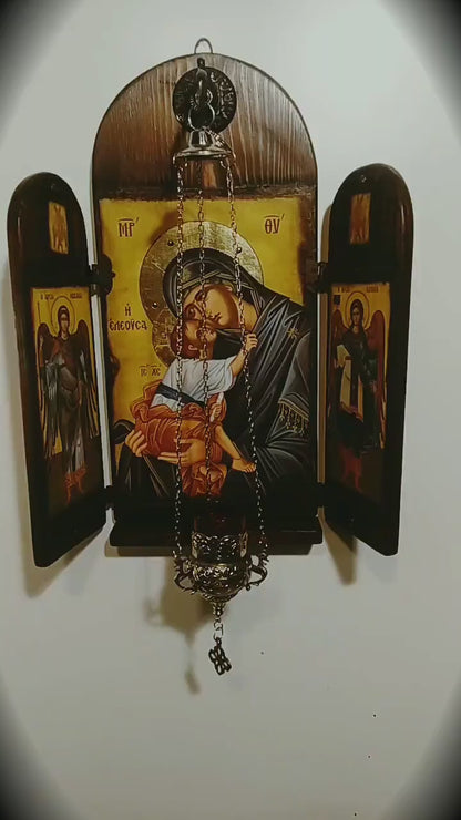Παναγία Ελεούσα με Αρχαγγέλους, Εικονοστάσι, 60×57 cm